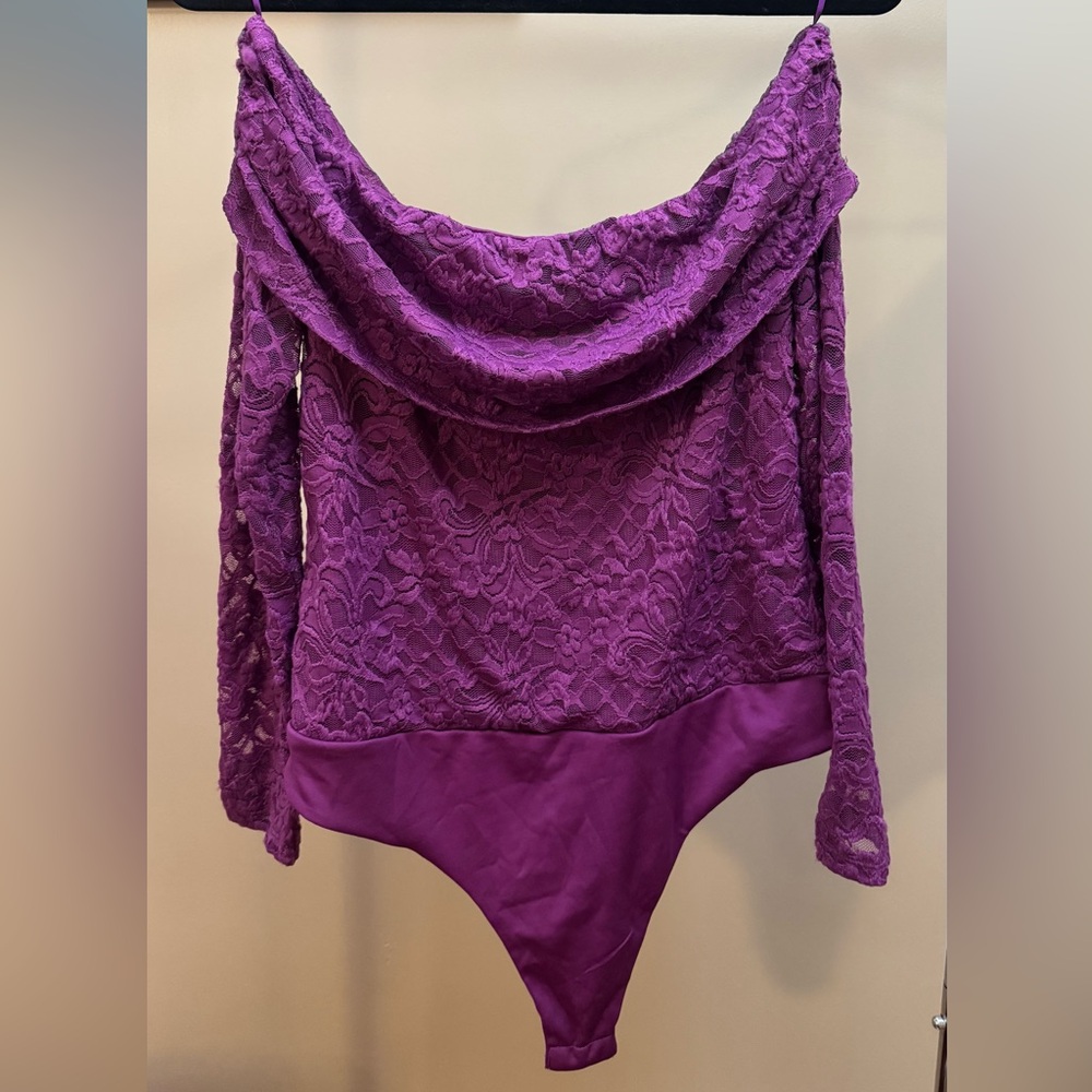 AFRM‎ LA Off-the-Shoulder Purple Lace Bodysuit